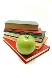 stack-of-books-with-apple